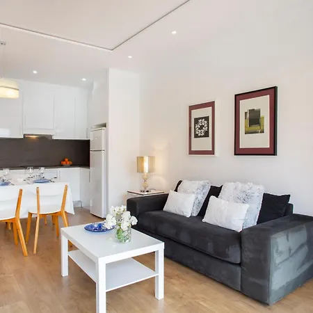 Unbeatable Location - 1 Step Away From Everything Apartment Fuengirola